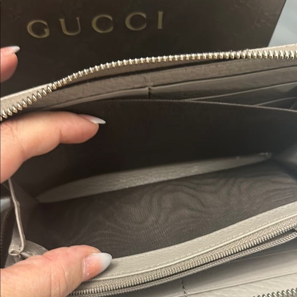 Gucci Gray Leather Bamboo Tassel Zip Around Long Wallet - Picture 11 of 13